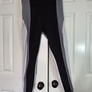 Athleta Crest Colorblock Tight